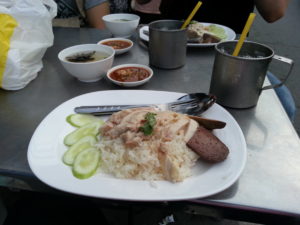 最強 タイ料理 「カオマンガイ」